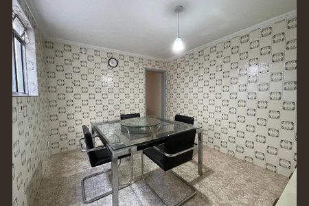 Casa à venda com 3 quartos, 195m² em Rio Pequeno, São Paulo