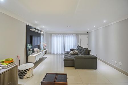Casa para alugar com 270m², 3 quartos e 3 vagasSala