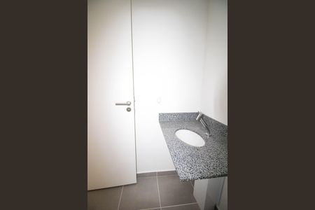 Banheiro Social de kitnet/studio à venda com 1 quarto, 23m² em Chácara Santo Antônio (zona Sul), São Paulo
