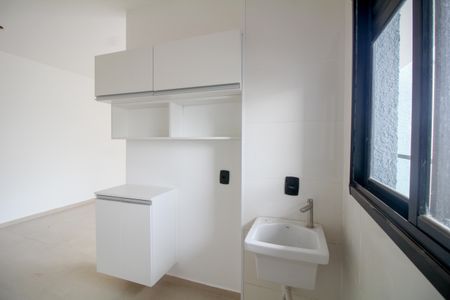 Apartamento à venda com 50m², 2 quartos e 1 vaga Apartamento à venda com 50m², 2 quartos e 1 vagaCozinha e Área de Serviço