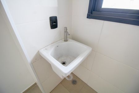 Apartamento à venda com 50m², 2 quartos e 1 vaga Apartamento à venda com 50m², 2 quartos e 1 vagaCozinha e Área de Serviço