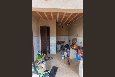 Casa à venda com 300m², 6 quartos e 1 vagaÁrea de Serviço Externa