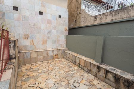 Casa à venda com 300m², 6 quartos e 1 vagaGaragem