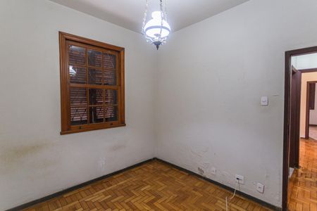 Casa à venda com 300m², 6 quartos e 1 vagaQuarto 2