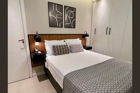 Quarto de apartamento para alugar com 2 quartos, 45m² em Recreio dos Bandeirantes, Rio de Janeiro