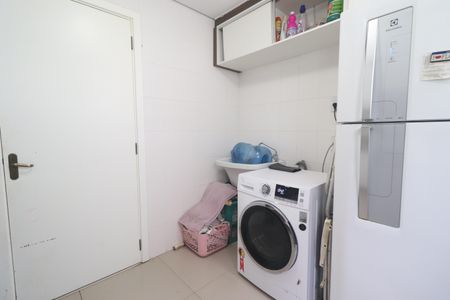 Apartamento à venda com 70m², 2 quartos e 1 vagaÁrea de Serviço