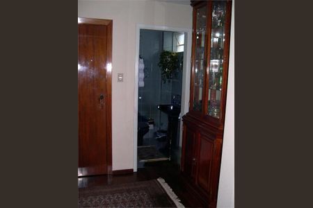 Apartamento à venda com 180m², 3 quartos e 1 vaga