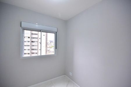 Quarto 1 de apartamento para alugar com 2 quartos, 37m² em Jardim São Luís, São Paulo