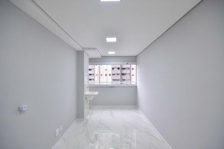 Sala de apartamento para alugar com 2 quartos, 37m² em Jardim São Luís, São Paulo
