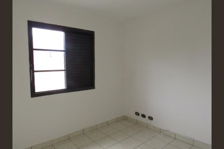 Quarto 2 de apartamento para alugar com 2 quartos, 51m² em Conceicao, Osasco
