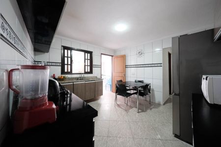 Casa à venda com 120m², 3 quartos e 2 vagasCozinha