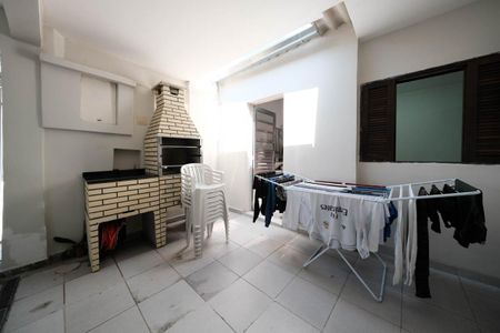 Casa à venda com 120m², 3 quartos e 2 vagasGaragem