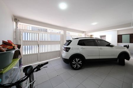 Casa à venda com 120m², 3 quartos e 2 vagasGaragem
