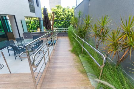 Apartamento para alugar com 92m², 3 quartos e 2 vagas Apartamento para alugar com 92m², 3 quartos e 2 vagasÁrea comum - Piscina