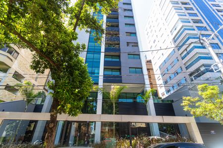 Apartamento para alugar com 92m², 3 quartos e 2 vagas Apartamento para alugar com 92m², 3 quartos e 2 vagasFachada