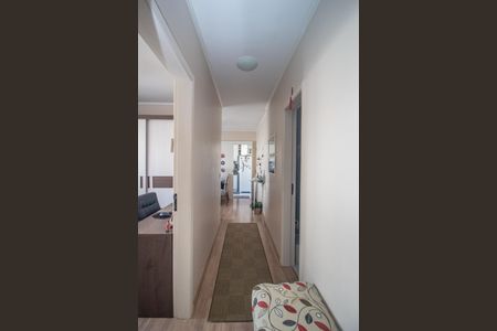 Corredor de apartamento à venda com 2 quartos, 48m² em Cavalhada, Porto Alegre