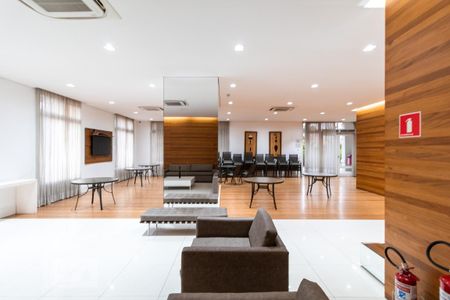 Apartamento à venda com 147m², 3 quartos e 2 vagas Apartamento à venda com 147m², 3 quartos e 2 vagasÁrea comum - Salão de festas