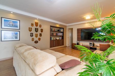 Apartamento à venda com 147m², 3 quartos e 2 vagas Apartamento à venda com 147m², 3 quartos e 2 vagasSala