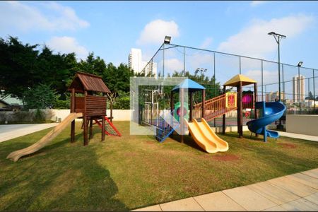 Apartamento à venda com 147m², 3 quartos e 2 vagas Apartamento à venda com 147m², 3 quartos e 2 vagasÁrea comum - Playground