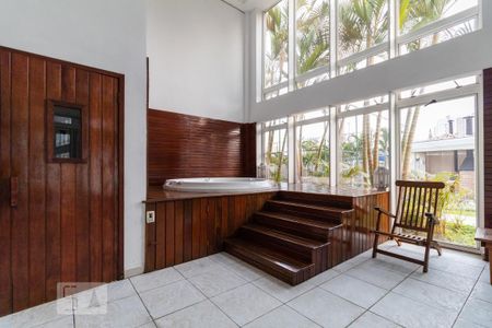Apartamento à venda com 147m², 3 quartos e 2 vagas Apartamento à venda com 147m², 3 quartos e 2 vagasOfurô