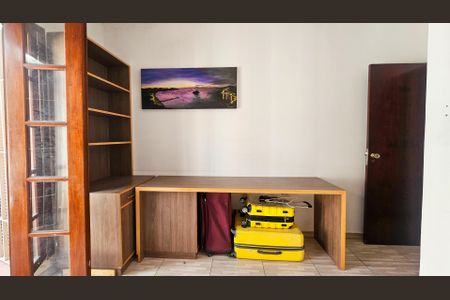 Casa para alugar com 221m², 2 quartos e 2 vagasSuíte 1