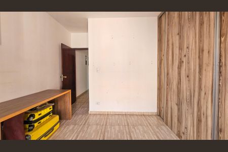 Casa para alugar com 221m², 2 quartos e 2 vagasSuíte 1