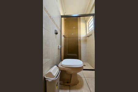 Casa para alugar com 221m², 2 quartos e 2 vagasBanheiro 3