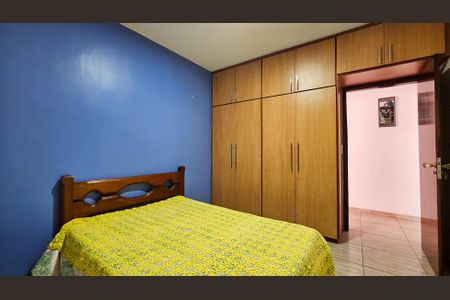 Casa para alugar com 221m², 2 quartos e 2 vagasSuíte 2