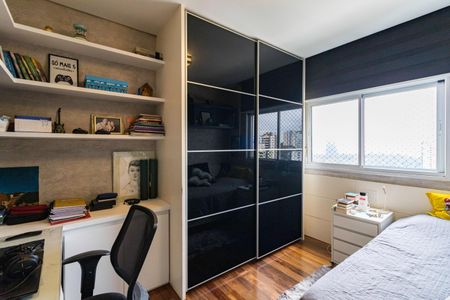 Apartamento à venda com 163m², 3 quartos e 4 vagas Apartamento à venda com 163m², 3 quartos e 4 vagasSuíte 2