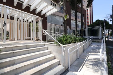 Apartamento para alugar com 105m², 2 quartos e 2 vagasPortaria