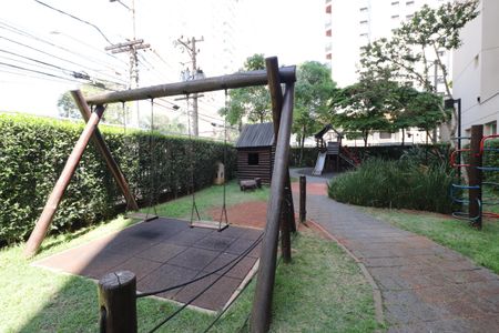 Apartamento para alugar com 105m², 2 quartos e 2 vagasÁrea comum - Playground