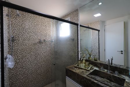 Apartamento para alugar com 105m², 2 quartos e 2 vagasBanheiro da Suíte 1