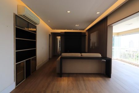 Apartamento para alugar com 105m², 2 quartos e 2 vagasSala