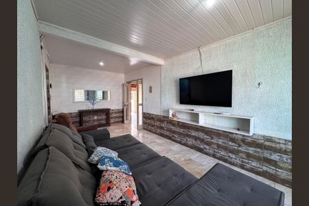 Casa à venda com 110m², 3 quartos e 2 vagas Casa à venda com 110m², 3 quartos e 2 vagasSala