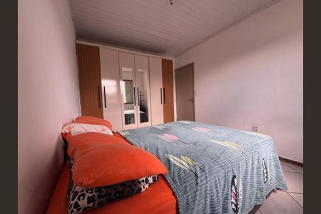 Casa à venda com 110m², 3 quartos e 2 vagas Casa à venda com 110m², 3 quartos e 2 vagasQuarto
