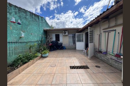 Casa à venda com 110m², 3 quartos e 2 vagas Casa à venda com 110m², 3 quartos e 2 vagasÁrea comum