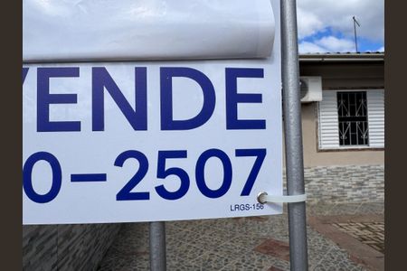 Casa à venda com 110m², 3 quartos e 2 vagas Casa à venda com 110m², 3 quartos e 2 vagasPlaca