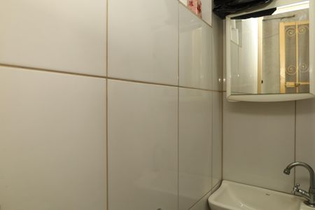 Casa à venda com 200m², 3 quartos e 2 vagasBanheiro 4