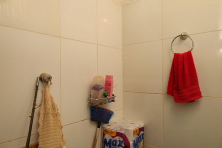 Casa à venda com 200m², 3 quartos e 2 vagasBanheiro 2