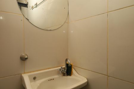 Casa à venda com 200m², 3 quartos e 2 vagasBanheiro 2