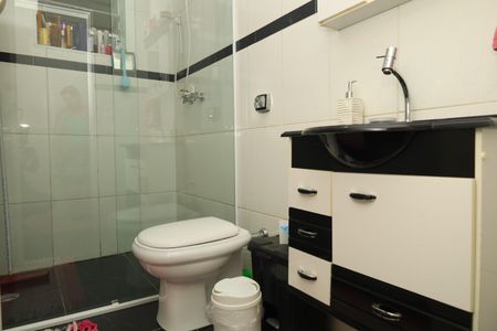 Casa à venda com 200m², 3 quartos e 2 vagasBanheiro 1