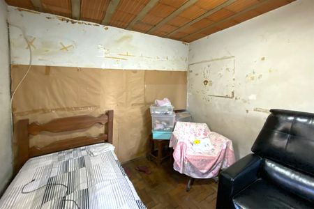 Casa à venda com 315m², 4 quartos e 4 vagas Casa à venda com 315m², 4 quartos e 4 vagasQuarto de Serviço