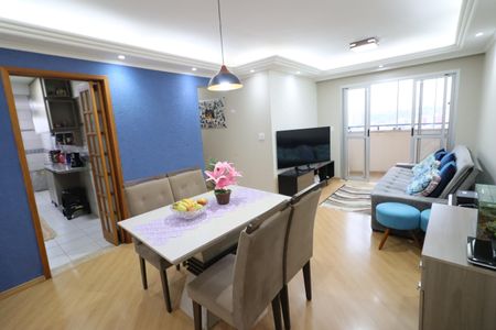 Apartamento à venda com 74m², 3 quartos e 1 vagaSala