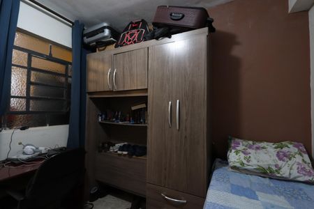 Casa à venda com 120m², 2 quartos e 2 vagasQuarto de Serviço