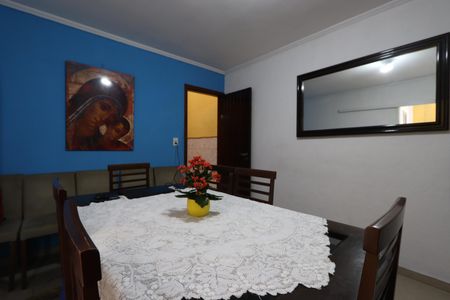 Casa à venda com 120m², 2 quartos e 2 vagasCopa