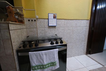 Casa à venda com 120m², 2 quartos e 2 vagasCozinha