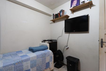 Casa à venda com 120m², 2 quartos e 2 vagasQuarto de Serviço