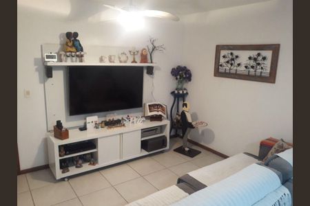 Apartamento à venda com 3 quartos, 212m² em Itaipu, Niterói