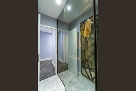 Apartamento à venda com 116m², 3 quartos e 2 vagas Apartamento à venda com 116m², 3 quartos e 2 vagasCloset Suíte 3