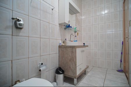 Apartamento para alugar com 60m², 2 quartos e sem vagaBanheiro